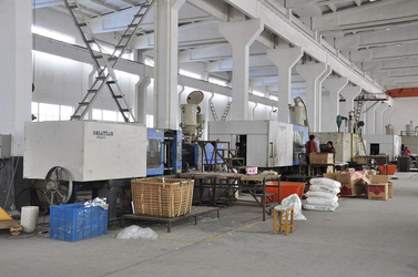 Ningbo Yuexiang Electric Appliance Co., Ltd. γραμμή παραγωγής του κατασκευαστή